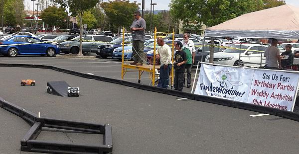 Fundemonium outdoor RC racing
