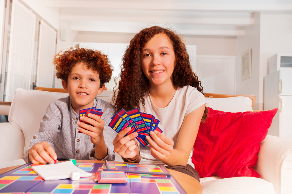 6 Types of Playing Cards For Group Games