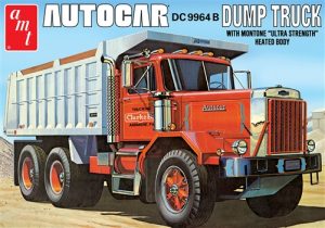 Autocar Dump Truck 1:25 Scale Model Kit AMT1150