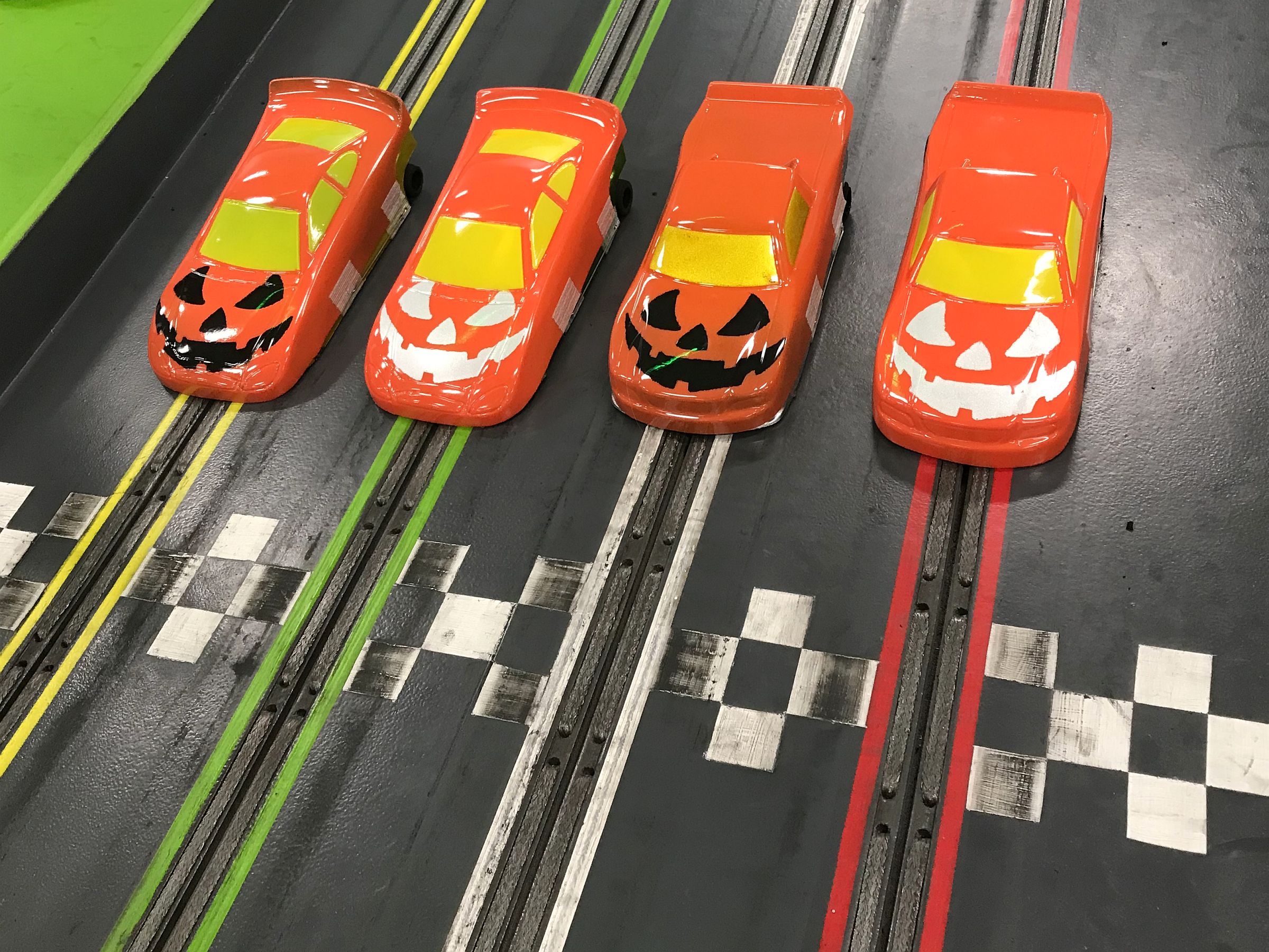 Family Fun Night: Slot Car Racing For Kids - Fundemonium