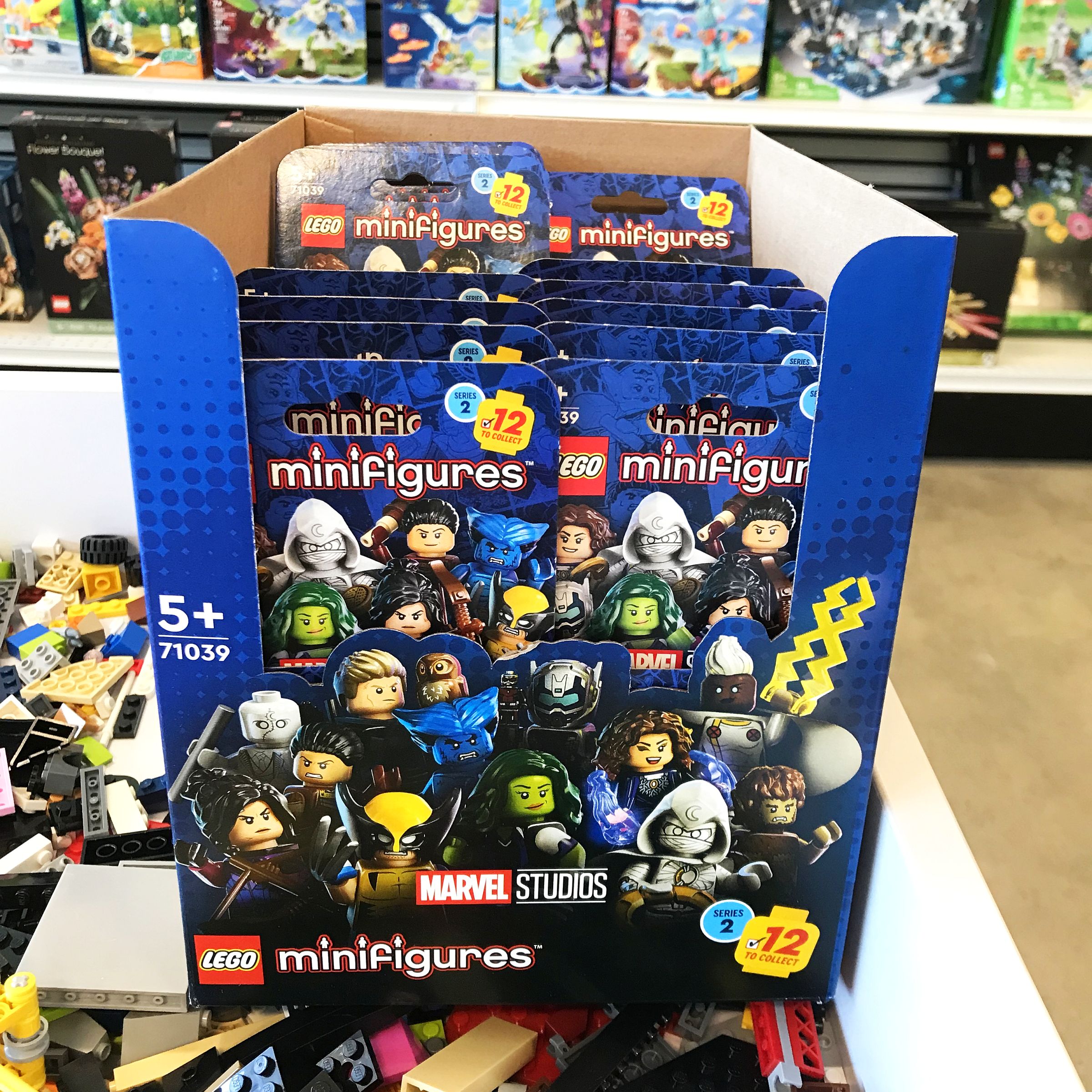 LEGO-Marvel-Mini-Figs image