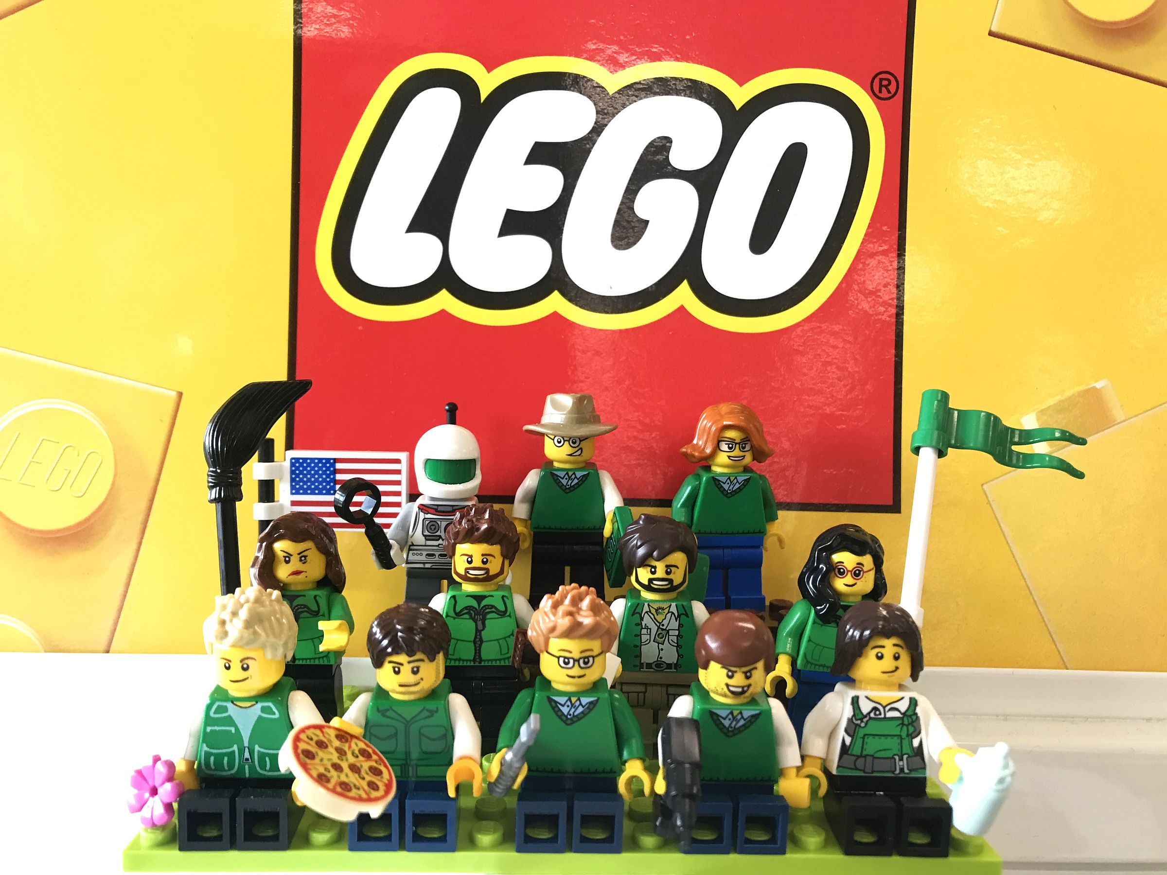 Fundemonium minifig staff