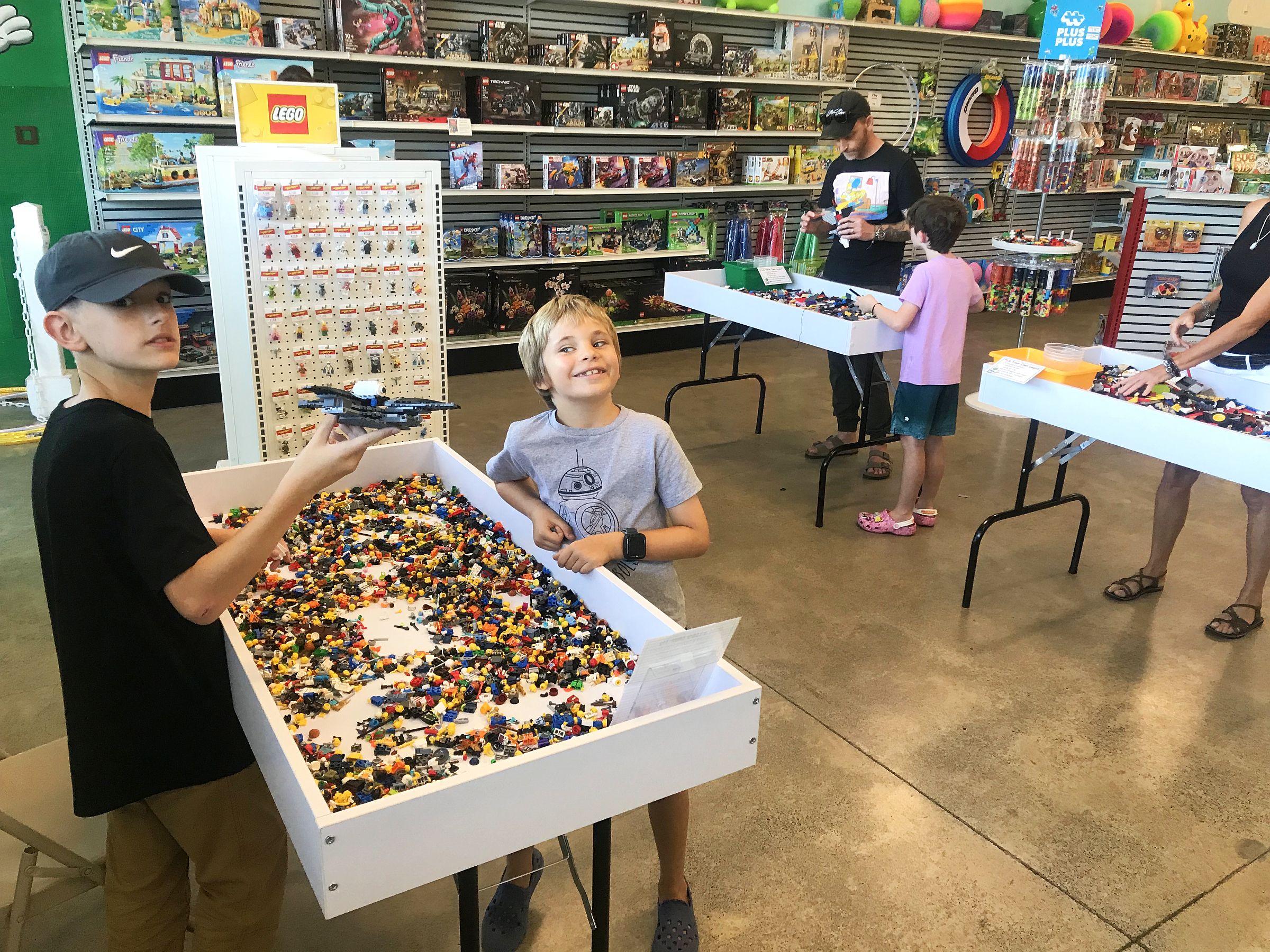LEGO-Table-Kids image