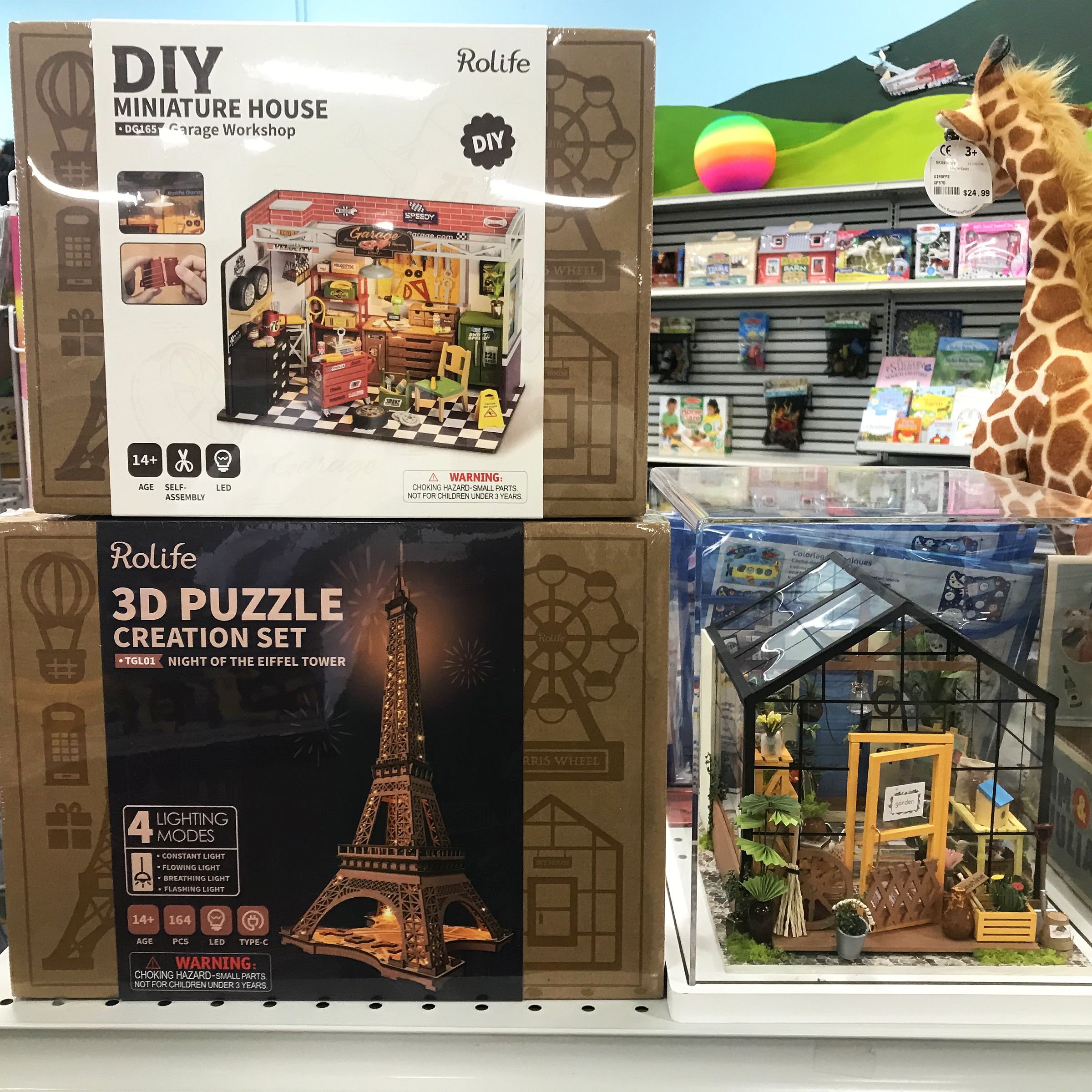 Rolife-Eiffel-Tower-and-Garage image
