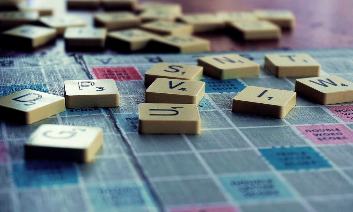 scrabble pieces